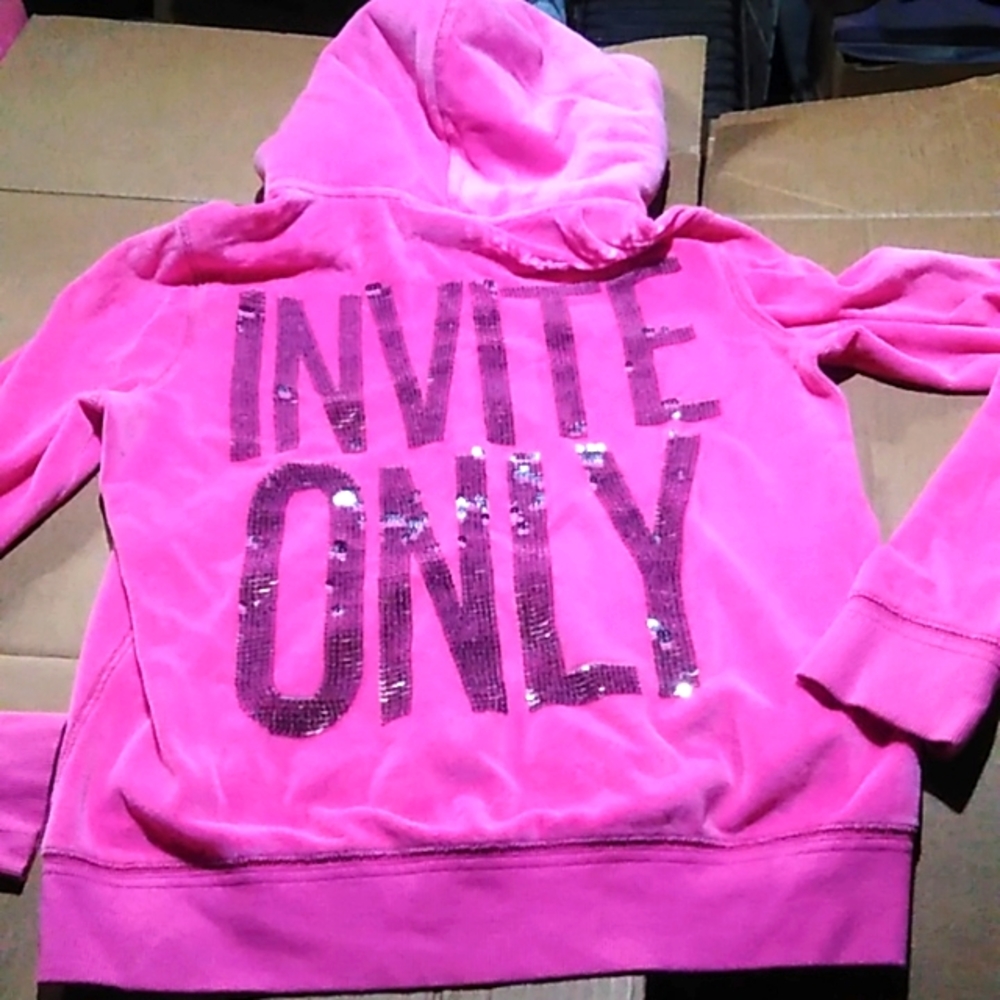 PINK Victoria's Secret Hoody Sweater Size L 1986 Invite Only faux fur & sequins